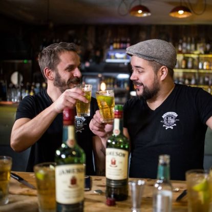 Jameson Hosts webcast viib Eesti baarmenid Iirimaale